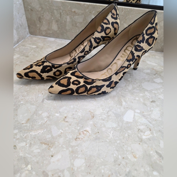 Sam Edelman Women's Size 11 Calf Hair Leopard Print Pump. - Picture 7 of 8
